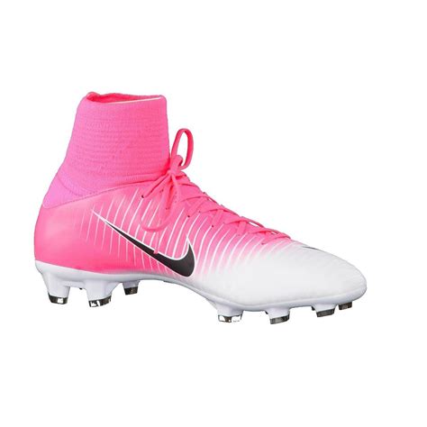 voetbalschoenen dames roze